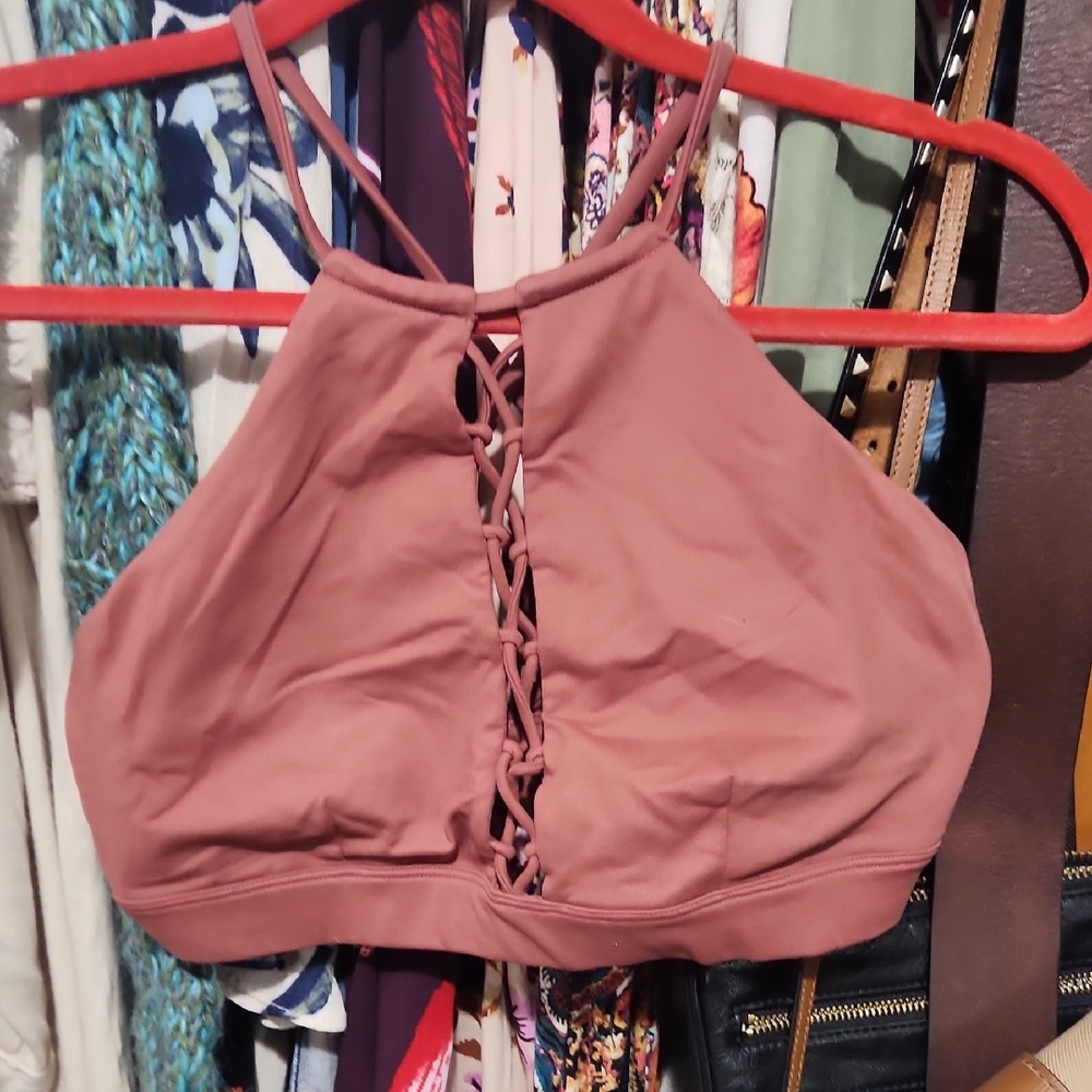 ALO Yoga Dusty Rose Lace-Up Crop Top